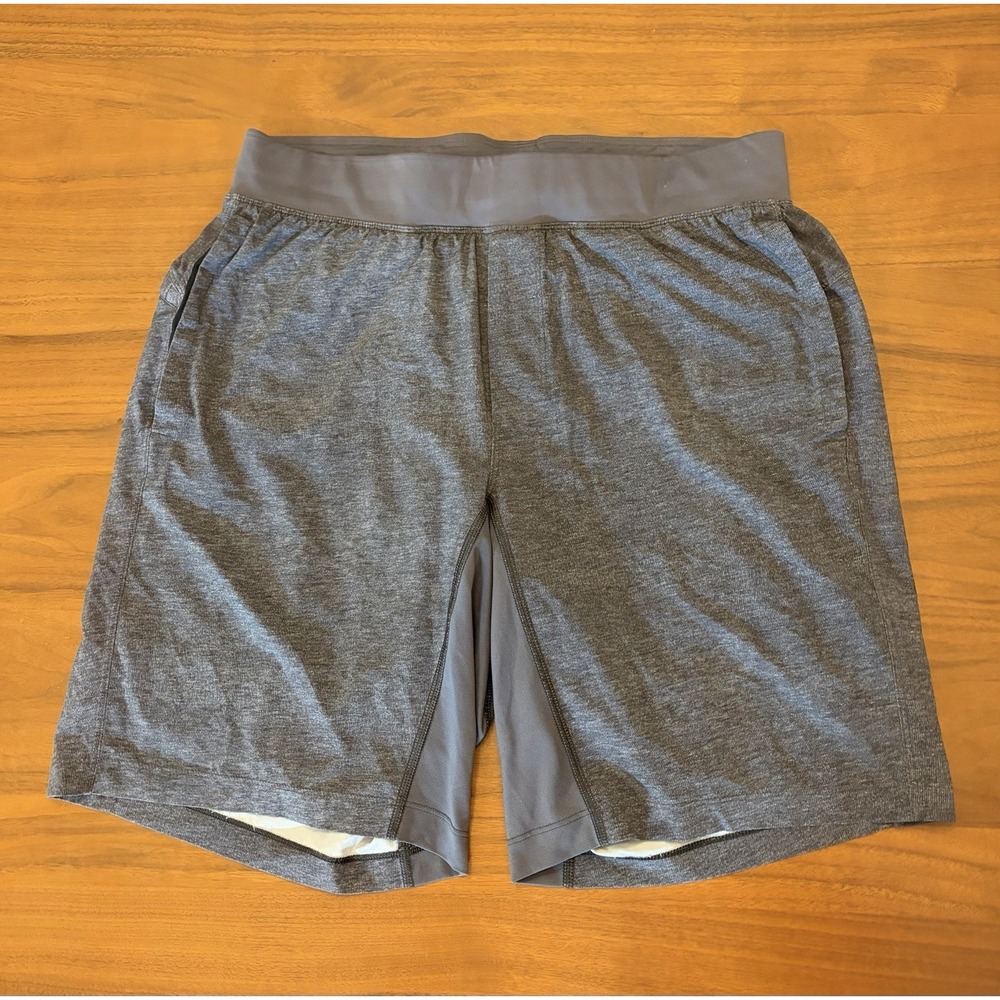 Lululemon THE Short Lined Mens L Heather Gray Athletic 9.5" Pockets Gym Workout